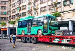 公交车最新爆料,揭秘最新公交车爆料背后的科技革新与出行变革
