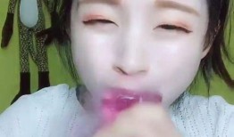 雨衣妹妹的爆料视频,事件背后惊人真相